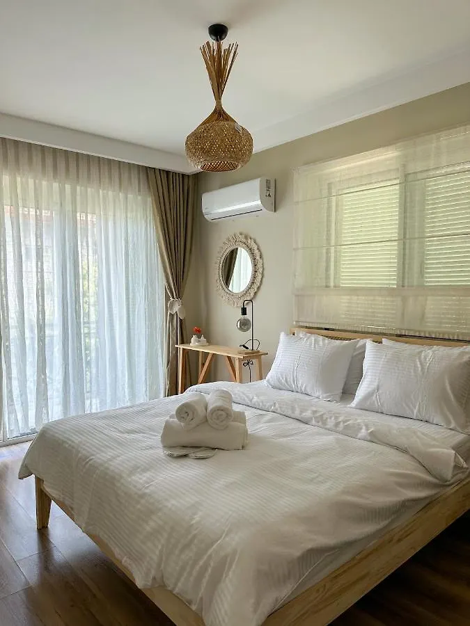 Ella Alacati Otel Ildiri Hotel