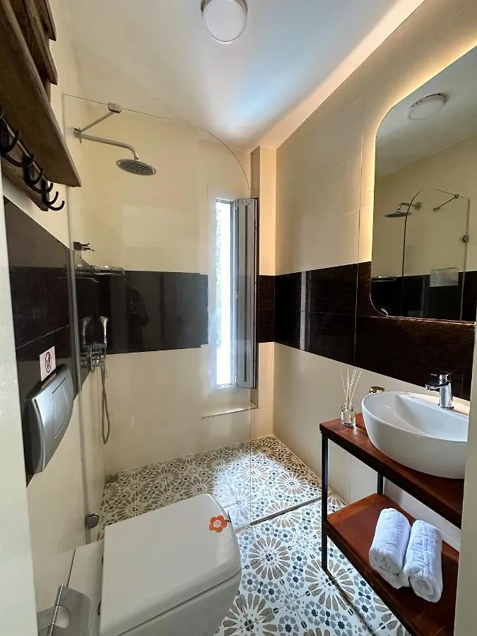 Ella Alacati Otel Ildiri 0*,