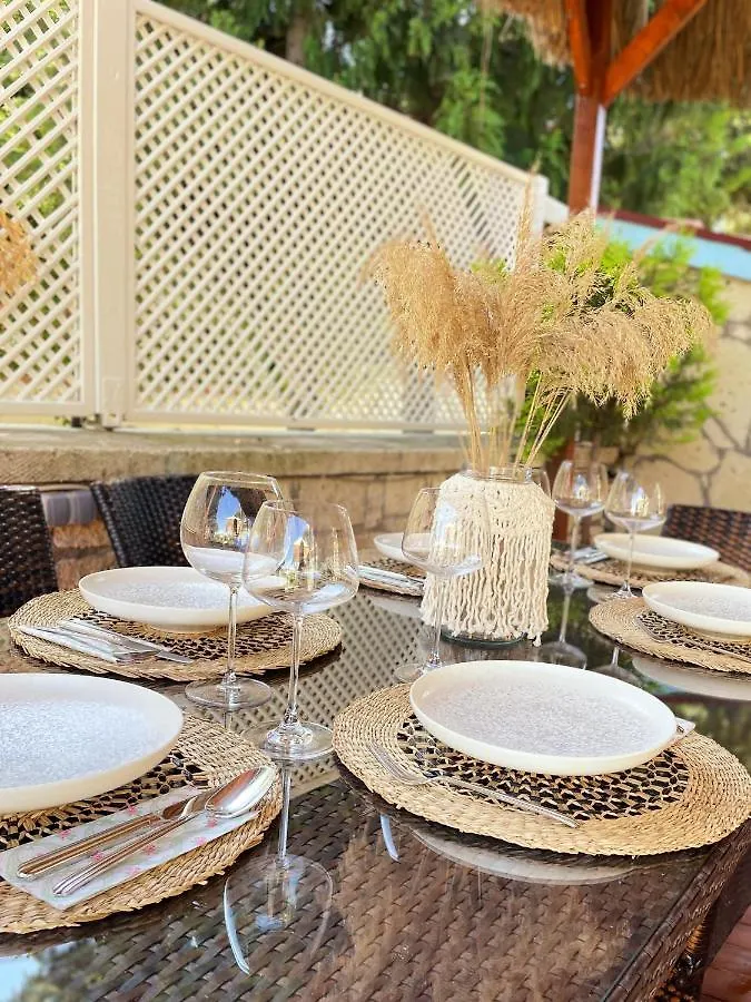 Hotel Ella Alacati Otel Ildiri Türkei